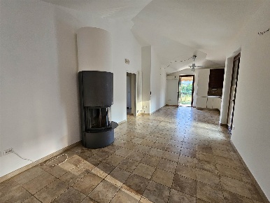 Foto Appartamento a San Severino Marche Cesolo di 95 m² con 4 locali