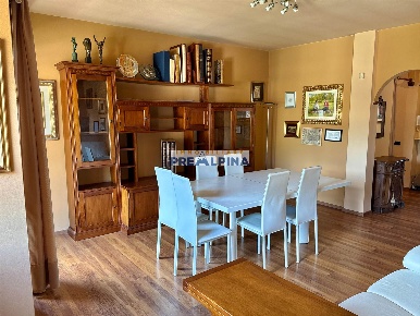 Foto Appartamento in via fasola 26, Premolo di 133 m² con 8 locali