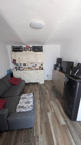 Foto Casa indipendente a Montale Tobbiana di 90 m² con 4 locali in vendita
