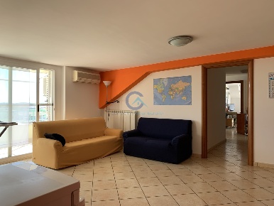 Foto Attico a Catanzaro Catanzaro Lido di 105 m² con 4 locali in affitto