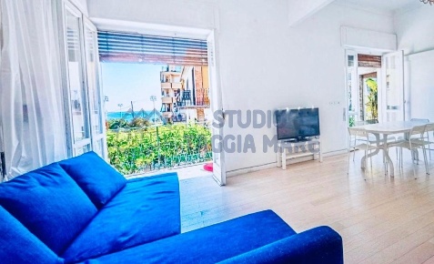 Foto Villa unifamiliare in Via Privata Flesia, Sanremo Foce - Semeria