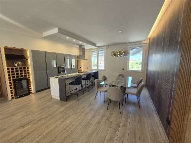 Foto Attico a Frosinone di 140 m² con 4 locali in vendita