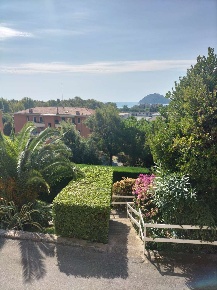 Foto Appartamento in via piave 134, Albenga Centro di 80 m² con 2 locali