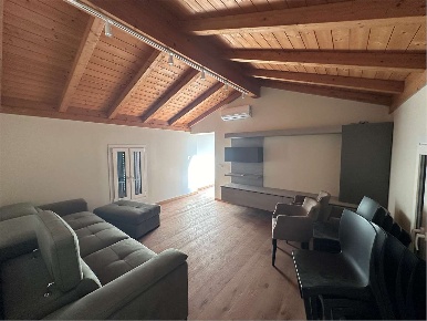 Foto Attico a Modena di 140 m² con 2 locali in vendita
