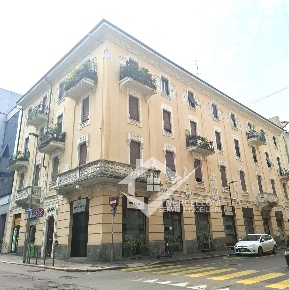 Foto Negozio a Novara di 60 m² con 2 locali in affitto