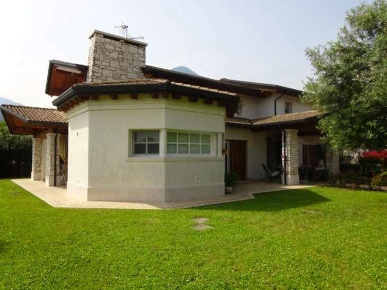 Foto Casa indipendente in Via santa croce, Montereale Valcellina Centro