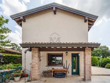 Foto Villa unifamiliare in CA SIGNORI 22, Scandiano di 148 m² con 6 locali