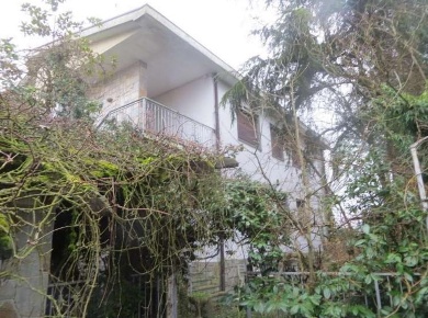 Foto Appartamento a Cigognola di 226 m² con 4 locali in vendita