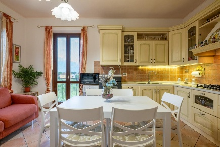 Foto Appartamento a Vicopisano Semicentro di 80 m² con 3 locali in vendita