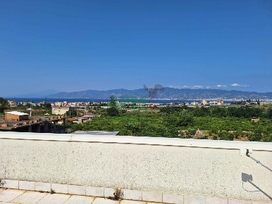 Foto Appartamento in via acquedooto 11, Reggio di Calabria di 250 m²
