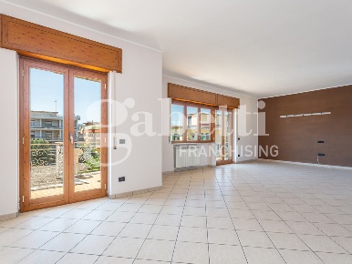 Foto Appartamento in Giacomo Puccini, Villaricca di 130 m² con 4 locali