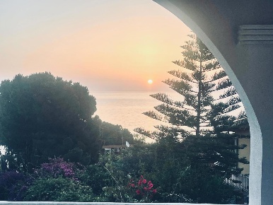 Foto Villa unifamiliare in Via Lopez De Vega 20, Palermo Addaura di 155 m²