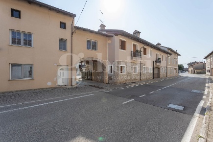 Foto Appartamento in Via della Villa 19, Valvasone Arzene Arzene di 60 m²
