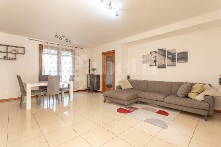 Foto Appartamento in Via Del Bruson 16/B, Azzano Decimo Centro di 90 m²