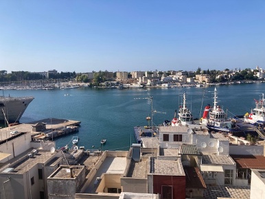 Foto Appartamento in Via S. Aloy 14, Brindisi Centro Storico di 129 m²