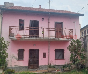 Foto Appartamento in Via mamelil 14, Canegrate di 150 m² con 4 locali