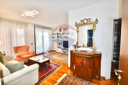 Foto Appartamento in VIA CAPRERA, Busto Arsizio Tribunale di 106 m²