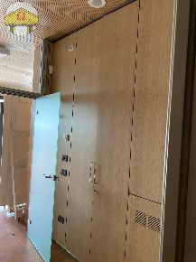 Foto Negozio a Paese di 80 m² con 2 locali in affitto