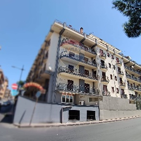 Foto Appartamento in Via Catania, Adrano di 150 m² con 4 locali in vendita