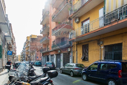 Foto Appartamento in VIA GENOVA, Catania Province - Veneto di 180 m²