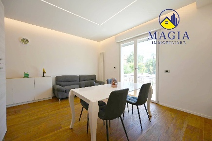 Foto Appartamento a San Benedetto del Tronto De Gasperi, Conad di 90 m²