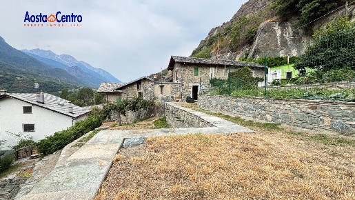 Foto Appartamento in Frazione Chandianaz, Chambave di 83 m² con 3 locali