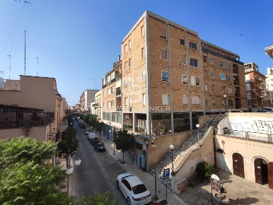 Foto Ufficio in Via Cortine, Brindisi Centro Storico di 107 m² con 3 locali