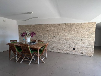 Foto Attico in Via Einaudi, Casteldaccia di 120 m² con 4 locali in affitto