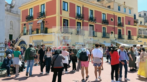 Foto Loft in Via Dalmazio Birago 25, Capri Centro di 35 m² con 2 locali