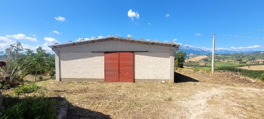 Foto Terreno agricolo in penne contrada collemaggio, Penne in vendita