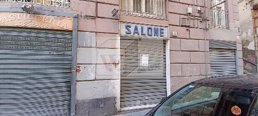 Foto Locale commerciale in via Giuseppe Martucci   53, Napoli di 47 m²