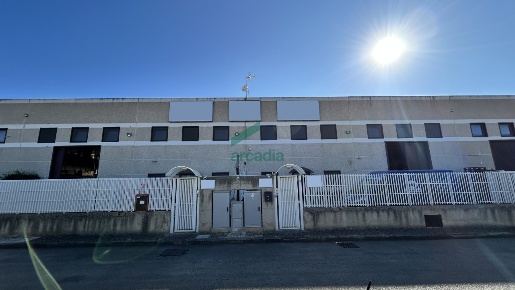 Foto Capannone industriale in Strada Provinciale Modugno-Bari 83, Modugno