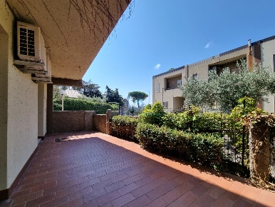 Foto Appartamento a Catanzaro Mater Domini - Cavita di 80 m² con 2 locali