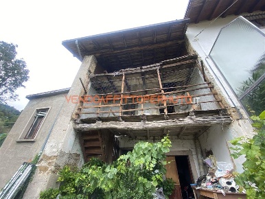 Foto Rustico in VIA GAFFORELLI, Foresto Sparso Chiesa di 82 m² con 2 locali