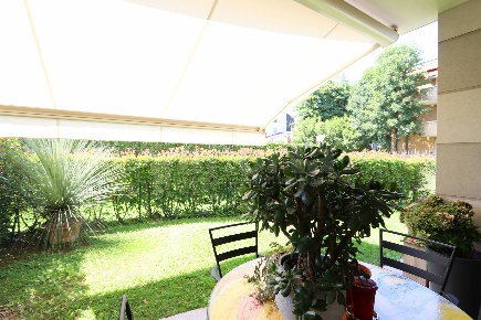 Foto Appartamento in Via Aguilhon, Monza Regina Pacis - Borsa di 114 m²