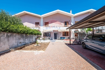 Foto Villa a schiera in Traversa La Pizzuta, Siracusa Pizzuta di 110 m²