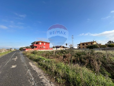Foto Terreno residenziale in Via Aterno, Aprilia di 2009 m² in vendita