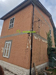 Foto Casa indipendente in VIA DEI VOLSCI, Velletri di 90 m² con 4 locali