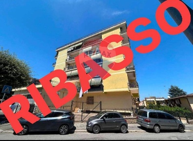 Foto Appartamento in Via Leonardo Da Vinci, Aprilia Semicentro di 103 m²