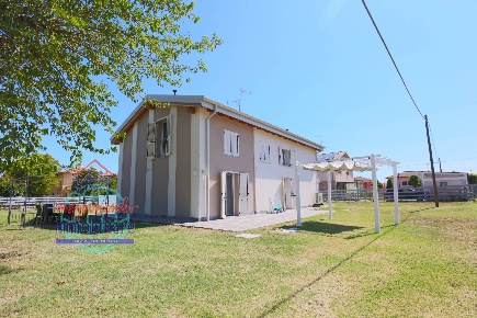 Foto Villa singola in VIA SASSO, San Giovanni in Persiceto di 205 m²