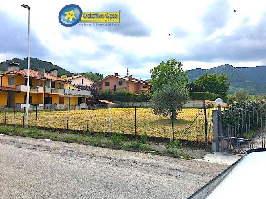 Foto Terreno residenziale in traversa di campli, Campli di 1215 m²