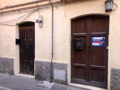 Foto Laboratorio in Via Ozieri, Cagliari Villanova di 21 m² con 2 locali