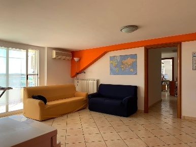 Foto Appartamento in viale Crotone, Catanzaro Catanzaro Lido di 105 m²
