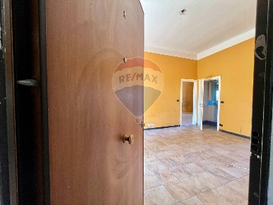 Foto Appartamento in Via Piacenza, Chiavari Caperana di 90 m² con 4 locali