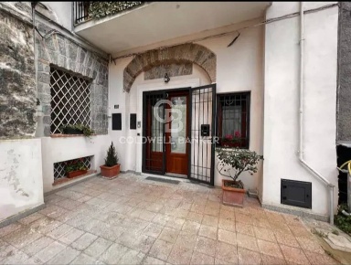 Foto Appartamento in Via Dei Cotonieri, Caserta San Leucio - Briano