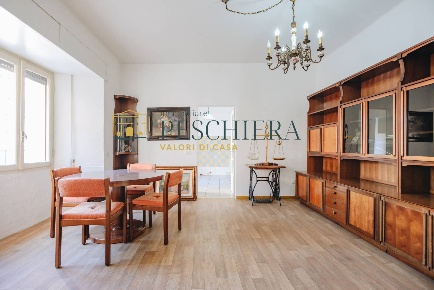 Foto Casa indipendente in Via Solferino, Volta Mantovana Centro di 247 m²