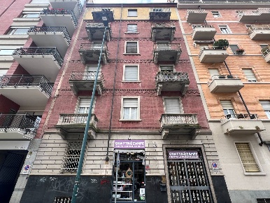 Foto Appartamento in Via Enrico Cialdini, Torino Cit Turin di 14 m²