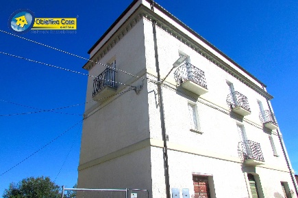 Foto Casa indipendente in via giorgio romani, Torricella Sicura Torricella