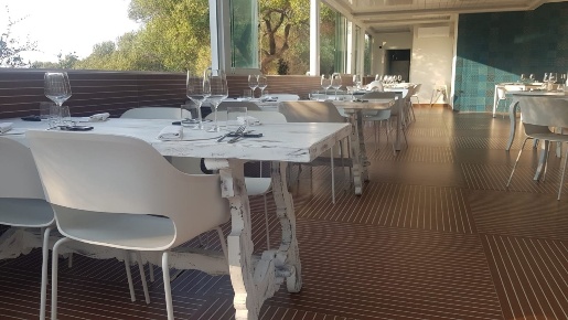 Foto Locale commerciale a Palau Capannaccia di 500 m² con 6 locali