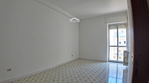 Foto Appartamento in VIA Garibaldi 110, Maglie di 147 m² con 8 locali